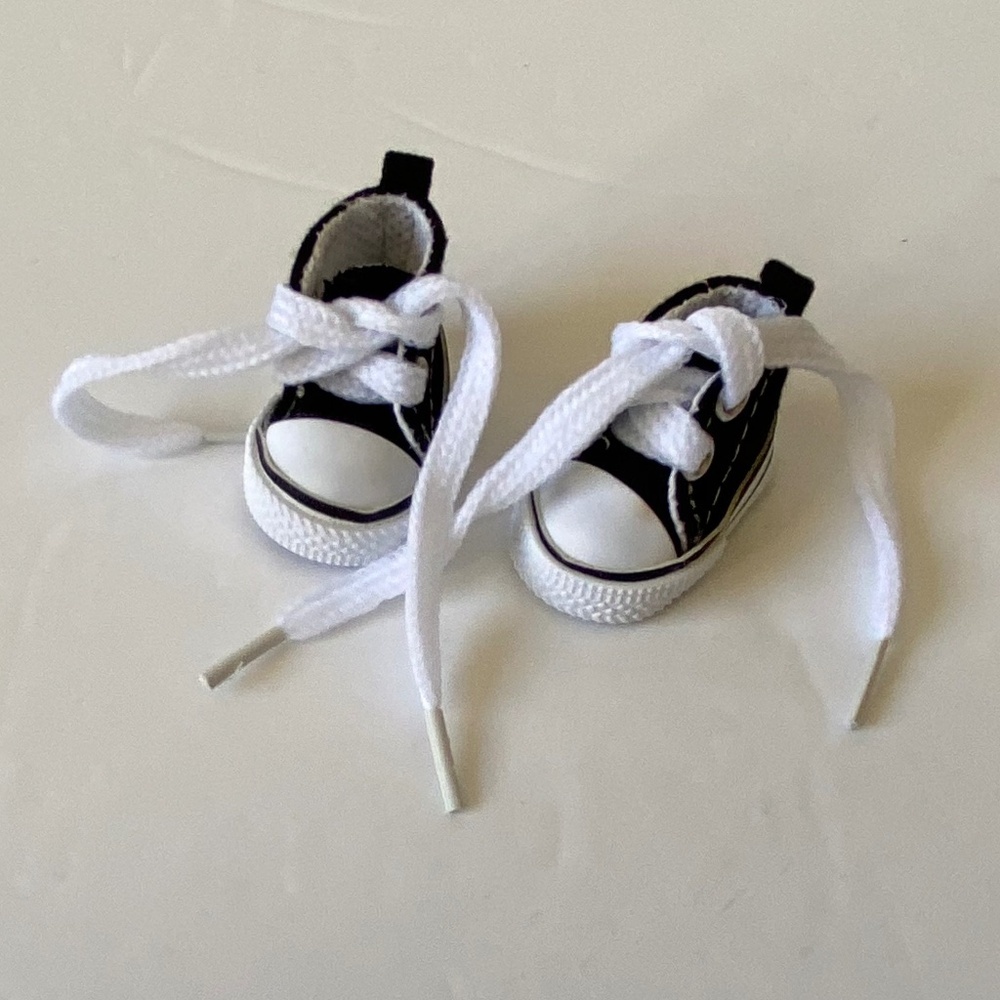 LABUBU SHOES - Picture 6 of 6